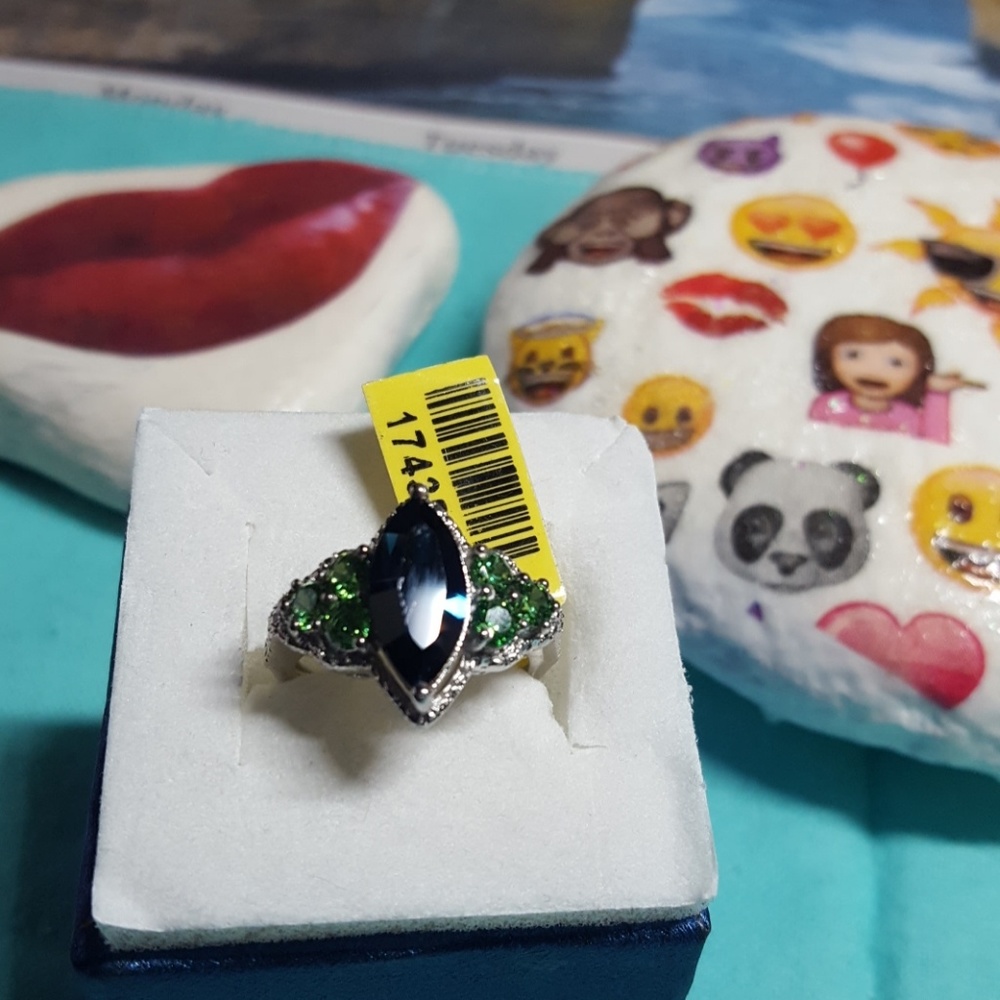 Swarovski Ring